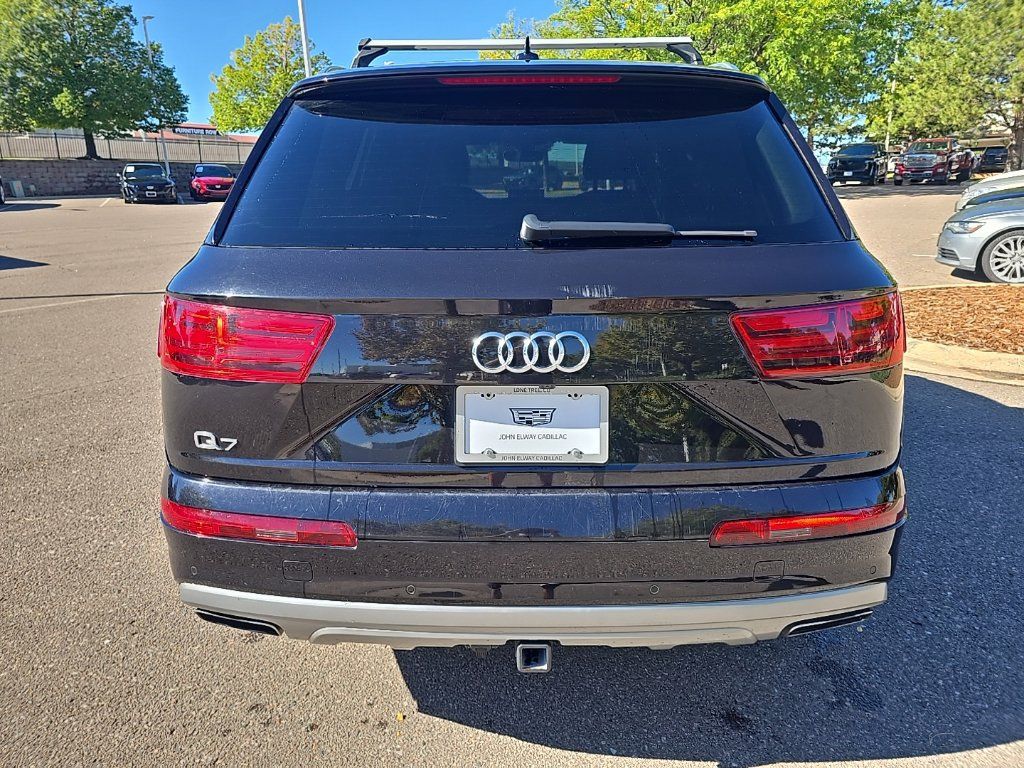 Used 2019 Audi Q7 3.0T Prestige AWD/4WD image 4