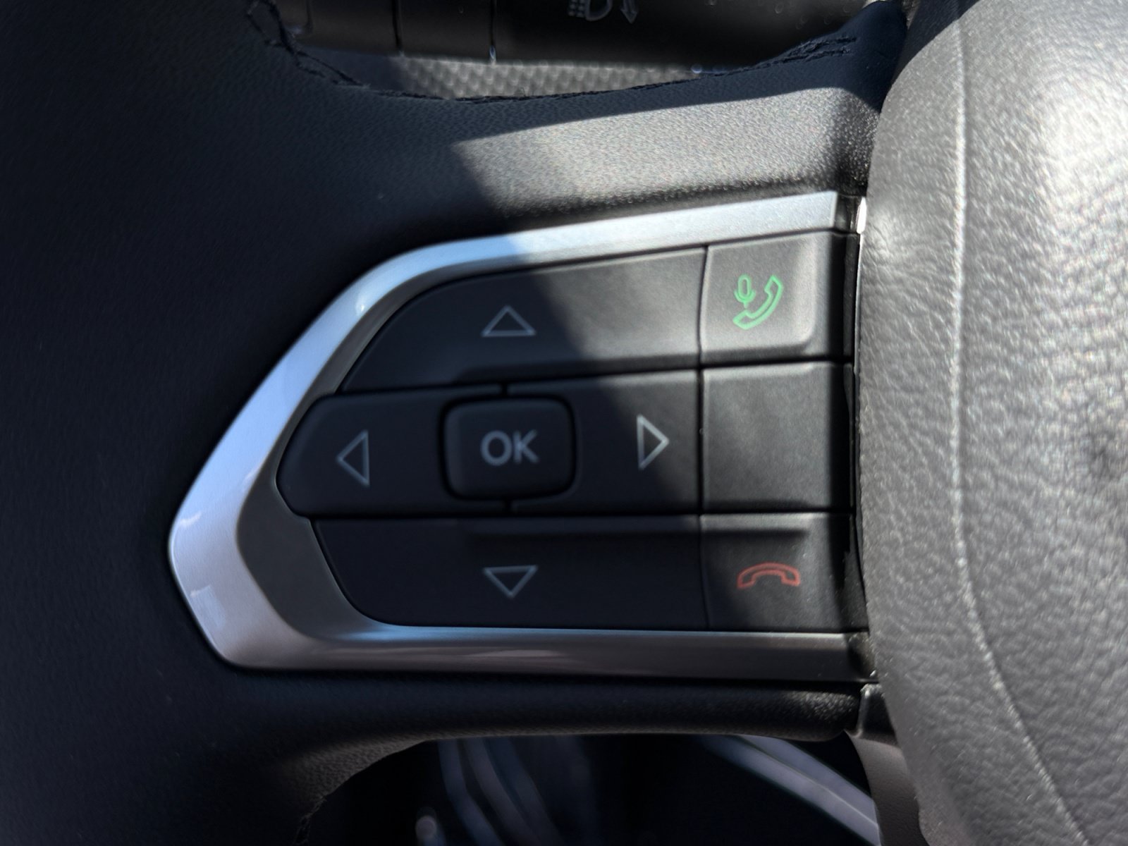 New 2026 Jeep Compass Latitude AWD/4WD image 26