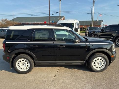 New 2026 Ford Bronco Sport Heritage w/ Convenience Package AWD/4WD image 9