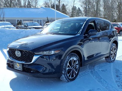 Used 2022 MAZDA CX-5 AWD 2.5 S w/ Premium Plus Pkg image 3