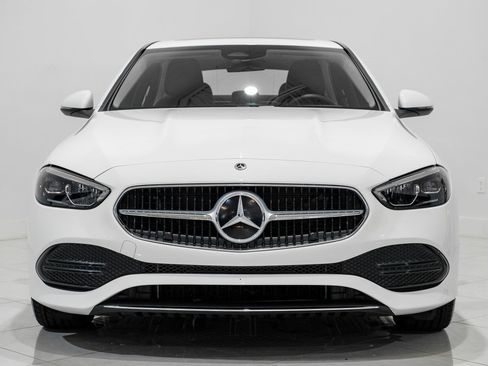 Used 2022 Mercedes-Benz C 300 Sedan image 2
