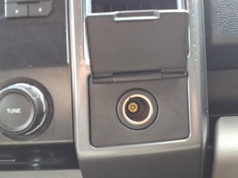 Used 2015 Ford F150 XLT w/ Equipment Group 301A Mid image 30