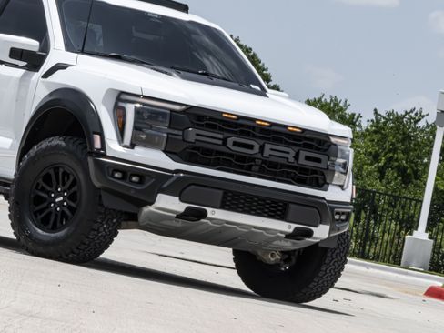 Used 2024 Ford F150 Raptor AWD/4WD image 41