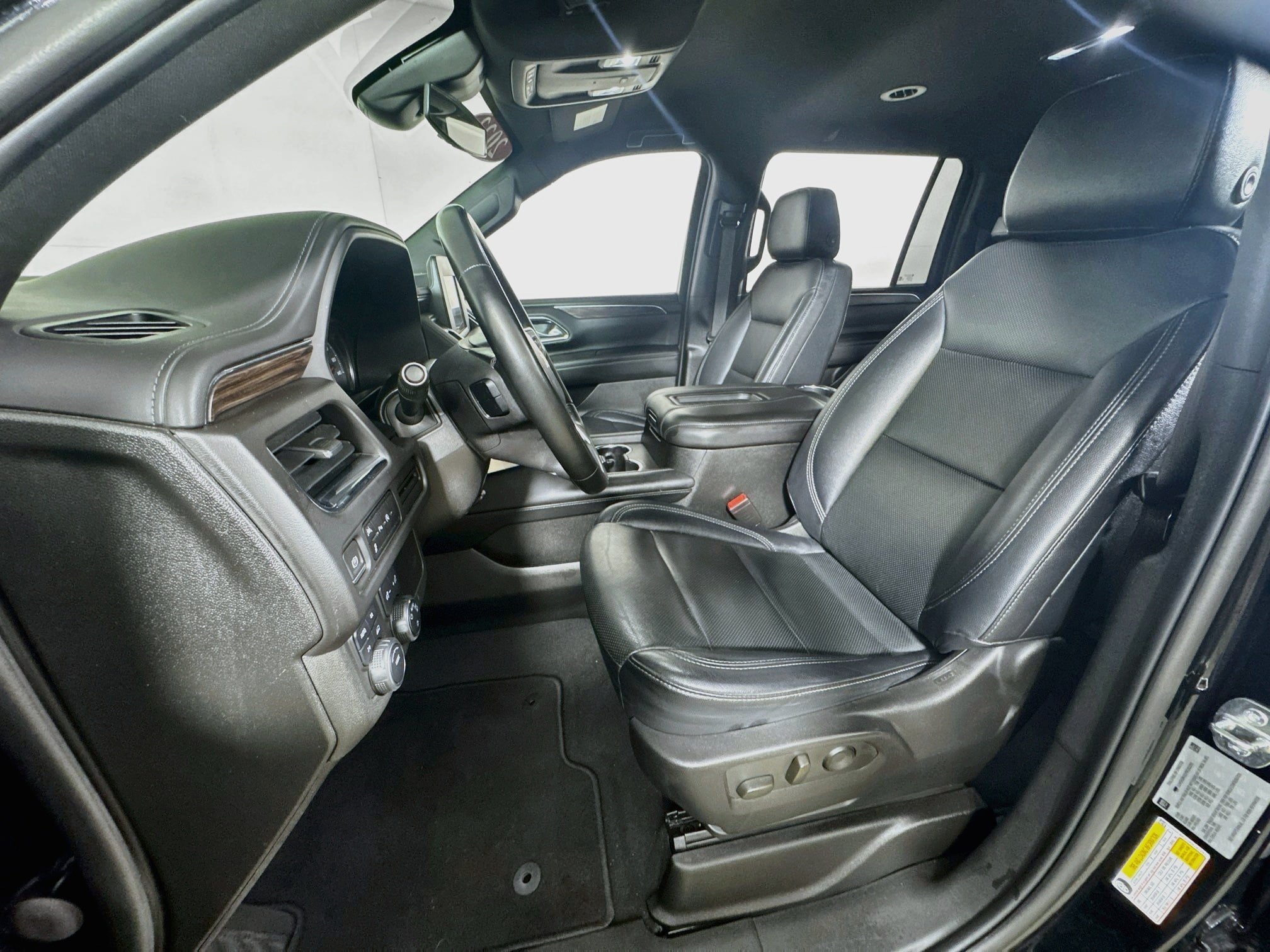 Used 2023 Chevrolet Suburban LS AWD/4WD image 12