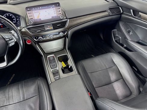 Used 2022 Honda Accord Touring image 30