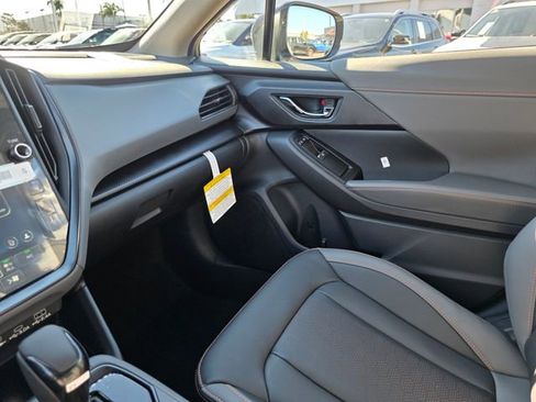 New 2026 Subaru Crosstrek 2.5i Limited w/ Crosstrek Mirror Package image 32