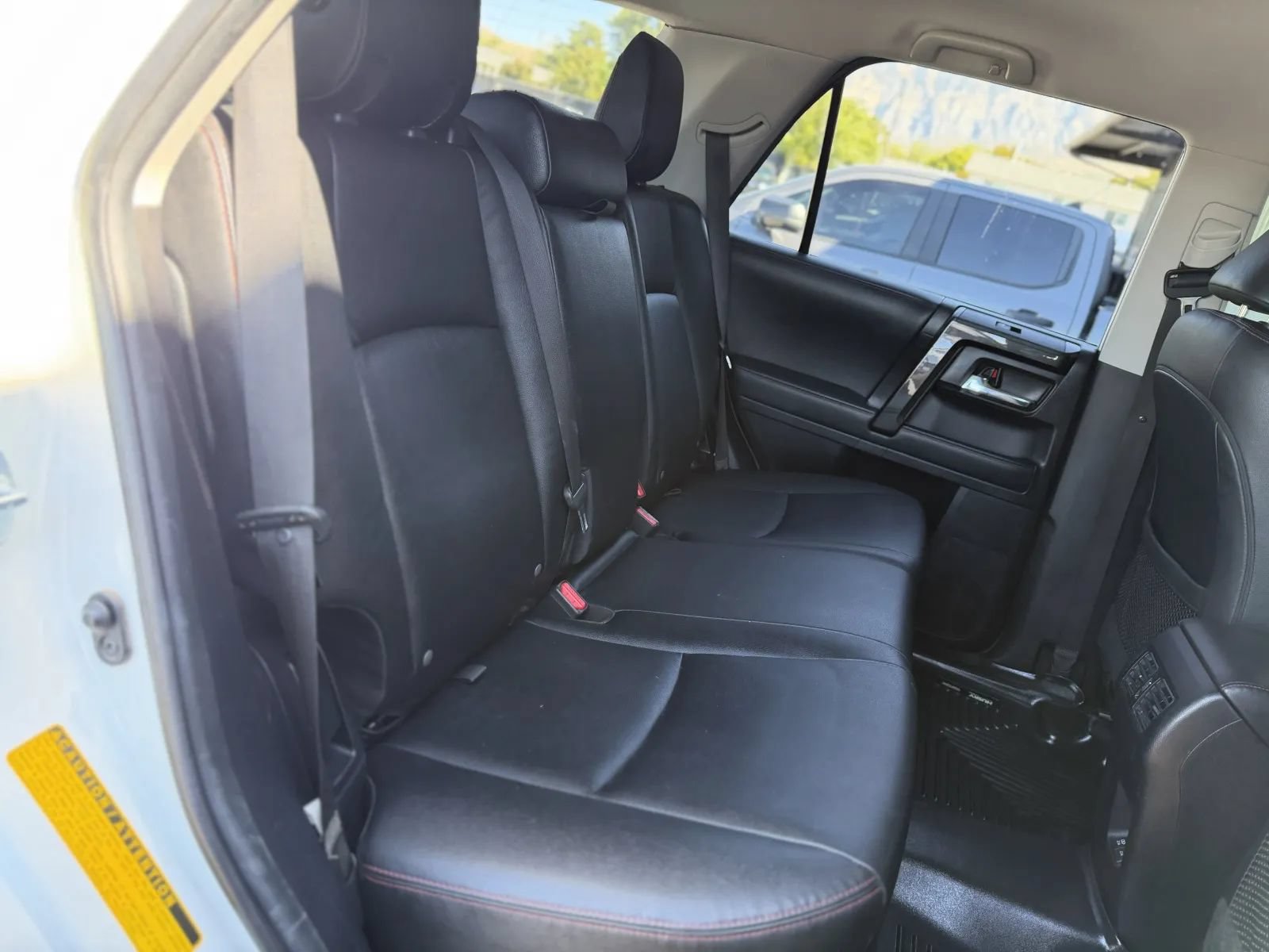 Used 2021 Toyota 4Runner TRD Off-Road Premium AWD/4WD image 17