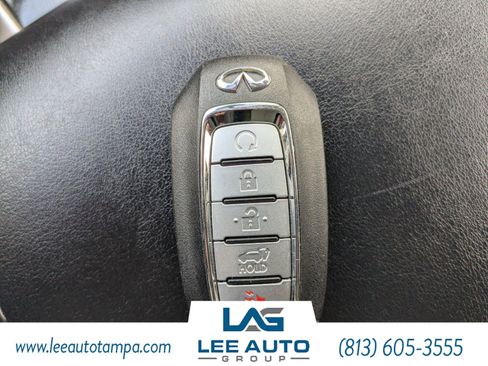 Used 2019 INFINITI QX60 Luxe w/ Essential Package image 32