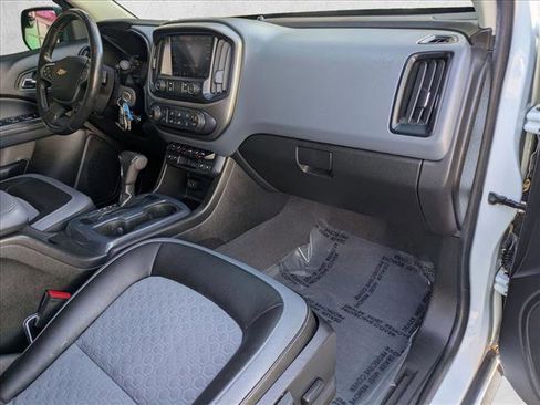 Used 2019 Chevrolet Colorado Z71 image 19