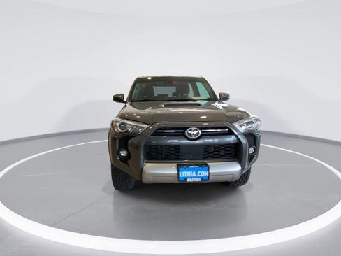 Used 2023 Toyota 4Runner TRD Off-Road Premium w/ Moonroof Package AWD/4WD image 3