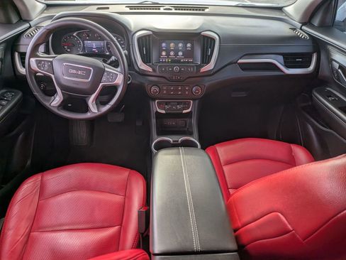 Used 2022 GMC Terrain SLE image 18