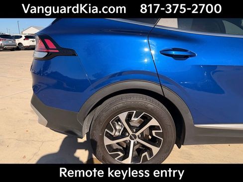 Certified 2024 Kia Sportage EX image 10