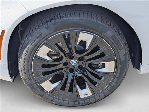 Used 2025 BMW X3 xDrive30i w/ Premium Package image 9