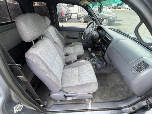 Used 1998 Toyota Tacoma 4x4 Xtracab V6 image 16