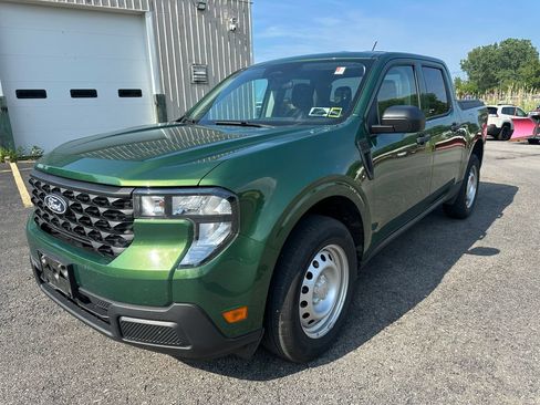 Used 2025 Ford Maverick XL w/ Equipment Group 101A AWD/4WD image 8