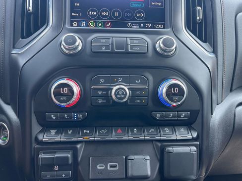 Used 2022 GMC Sierra 2500 AT4 w/ AT4 Premium Plus Package image 20