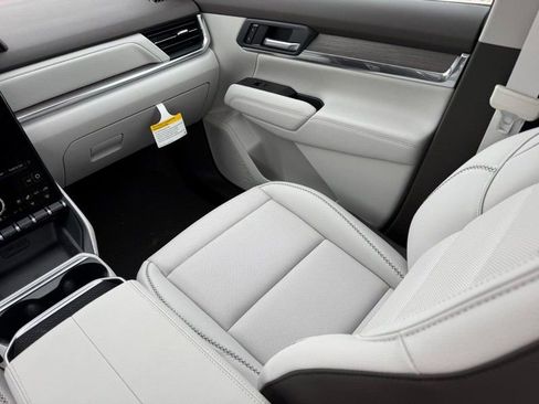 New 2026 GMC Terrain Denali image 17