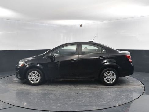 Used 2017 Chevrolet Sonic LS image 5