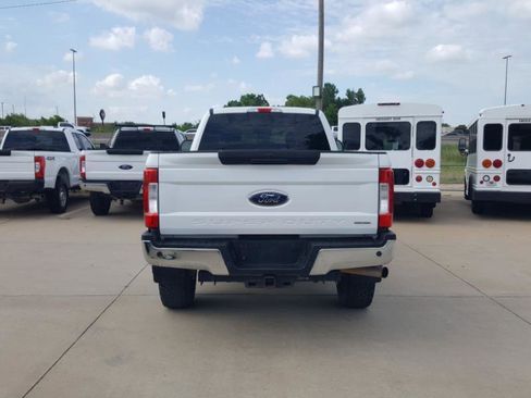 Used 2019 Ford F250 XLT AWD/4WD image 8