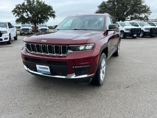 Used 2022 Jeep Grand Cherokee L Limited w/ Luxury Tech Group II AWD/4WD video 1