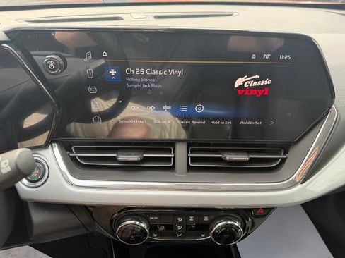 New 2026 Chevrolet Trax LT w/ Driver Confidence Package FWD image 16