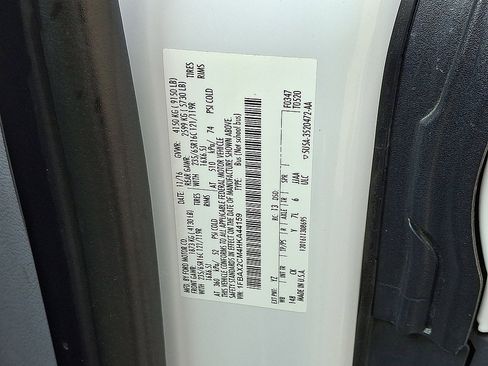 Used 2017 Ford Transit 350 XL RWD image 18