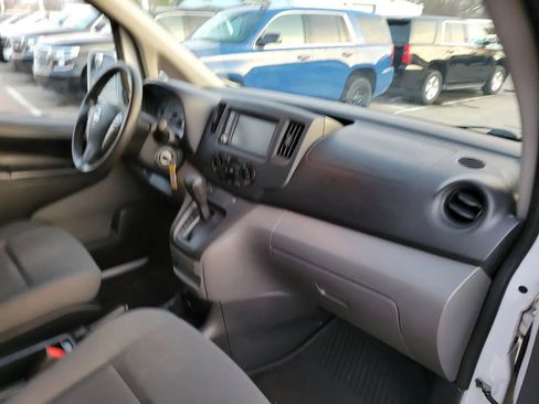 Used 2021 Nissan NV200 SV FWD image 9