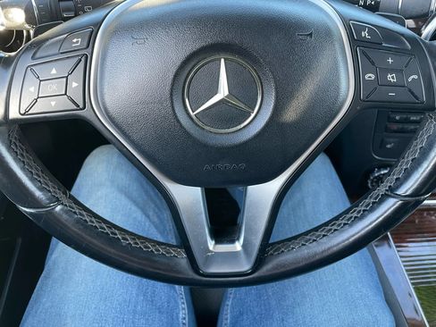 Used 2014 Mercedes-Benz GLK 350 4MATIC image 17