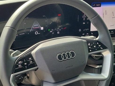 New 2025 Audi Q5 Premium Plus image 12