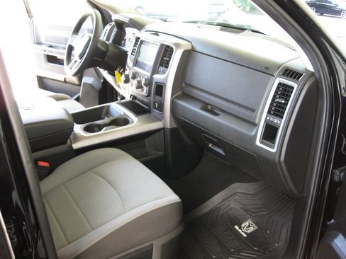 Used 2023 RAM 1500 Classic SLT w/ Trailer & Traction Group AWD/4WD image 38