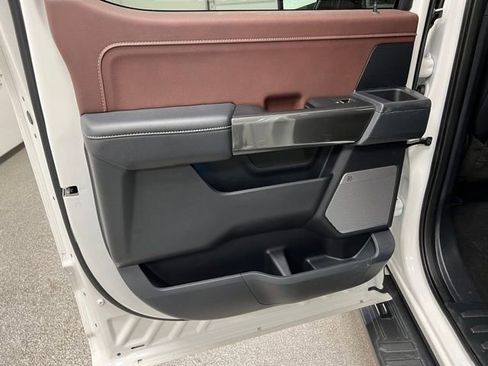 Used 2023 Ford F150 Lariat w/ Equipment Group 502A High image 44