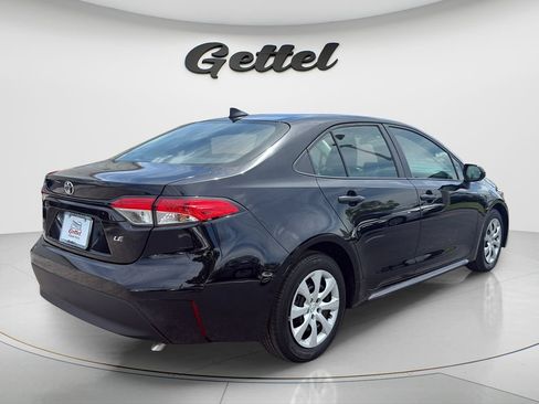 Used 2024 Toyota Corolla LE FWD image 5