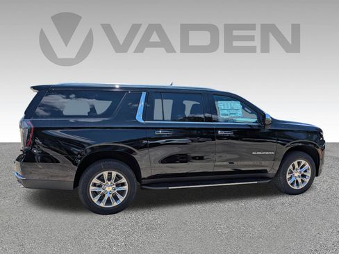 New 2026 Chevrolet Suburban Premier RWD image 26