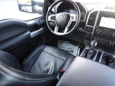 Used 2017 Ford F150 Lariat image 19