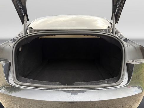 Used 2025 Tesla Model 3 Long Range RWD image 13