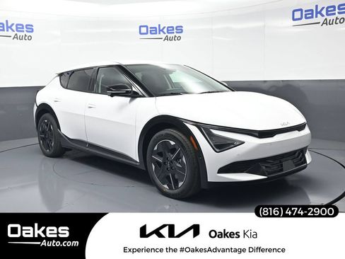 New 2026 Kia EV6 Wind AWD/4WD image 1