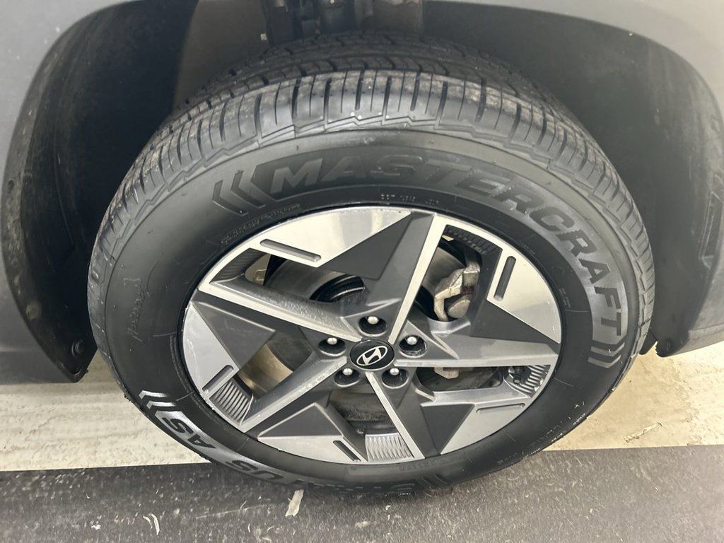 Used 2025 Hyundai Tucson SEL AWD/4WD image 8