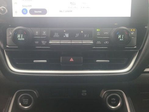 Used 2024 Toyota Grand Highlander XLE image 29