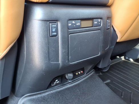 Used 2017 Nissan Armada Platinum w/ Captain Seat Package AWD/4WD image 21
