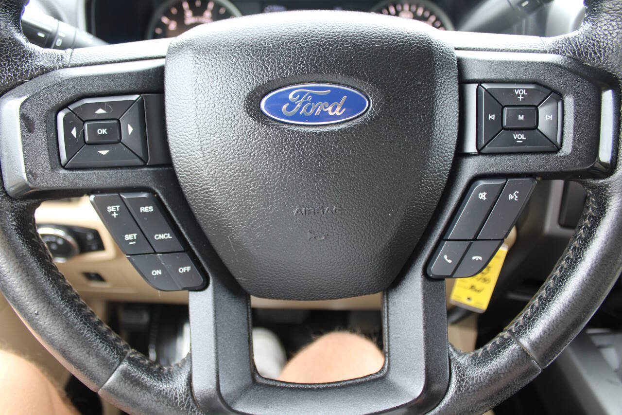Used 2015 Ford F150 XLT w/ Equipment Group 302A Luxury AWD/4WD image 15