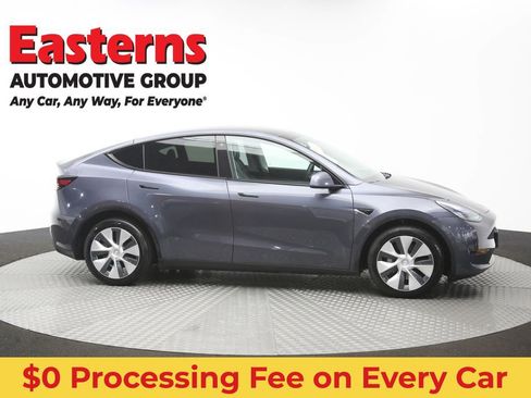 Used 2021 Tesla Model Y Long Range AWD/4WD image 41