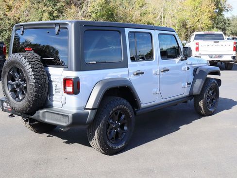 Used 2022 Jeep Wrangler Unlimited Sport image 8