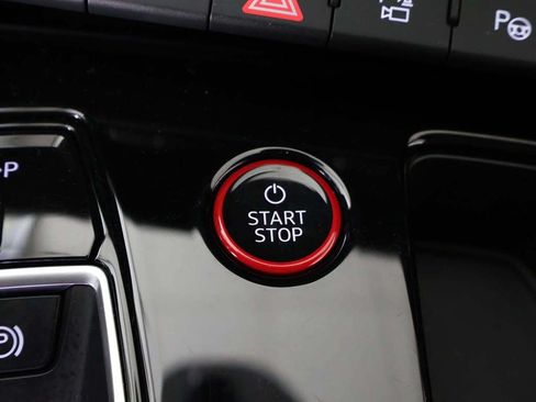 Used 2022 Audi e-tron GT Prestige w/ Prestige Package AWD/4WD image 46