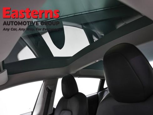 Used 2021 Tesla Model 3 Long Range AWD/4WD image 28