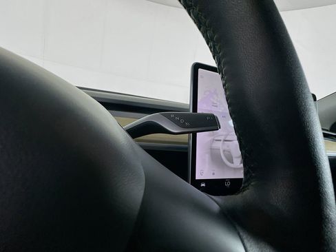 Used 2021 Tesla Model Y Long Range image 24