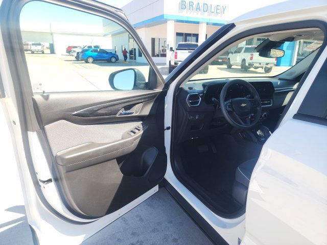 Certified 2026 Chevrolet TrailBlazer LS AWD/4WD image 16