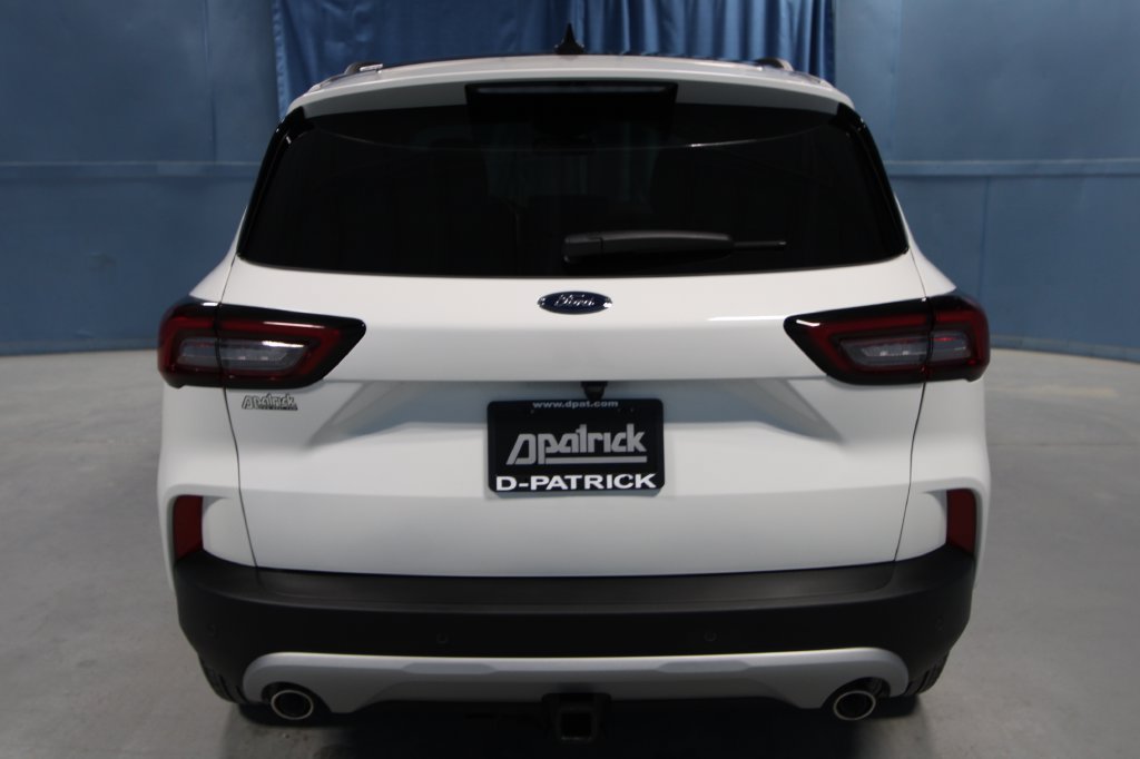 Used 2026 Ford Escape SE w/ PHEV Premium Package FWD image 31