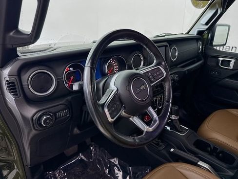 Used 2022 Jeep Wrangler Unlimited Rubicon w/ LED Lighting Group image 9