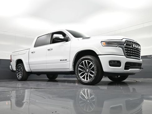 Used 2025 RAM 1500 Limited AWD/4WD image 26