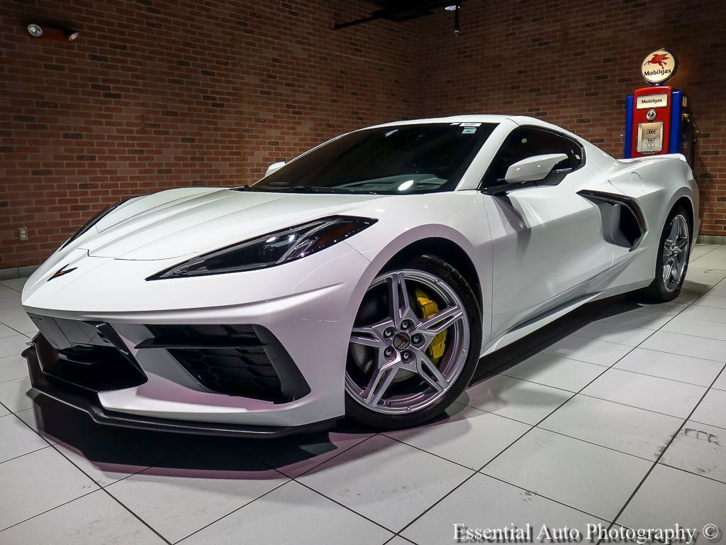Used 2020 Chevrolet Corvette Stingray Preferred Cpe w/ 2LT Preferred Equipment Group RWD image 2